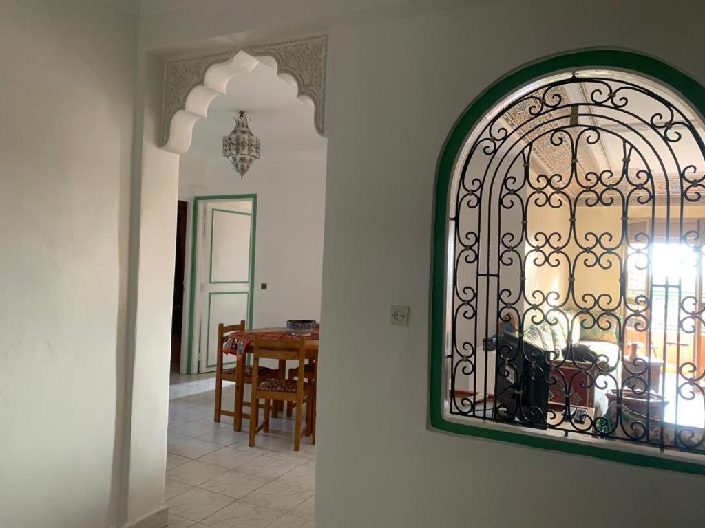 Appartement Perle Rare Au Centre De Marrakech Маракеш Екстериор снимка